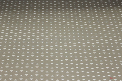 Jersey kleine Dreiecke beige/weiß (10 cm)
