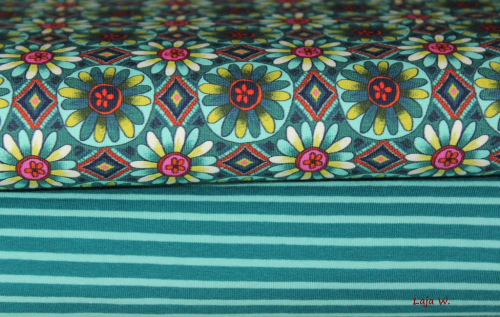 Preview: Jersey Streublumenmuster (10 cm)