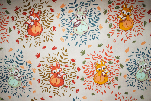 Designer-Baumwollstoff Foxes in Fall (10 cm)