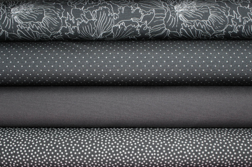 Baumwolle Emilie Flowers dunkelgrau (10 cm)