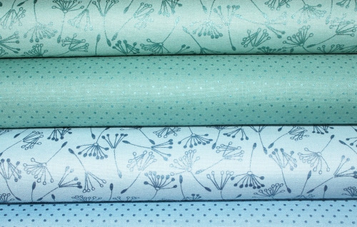 Preview: Designerbaumwolle Pusteblumen helles blau (10 cm)