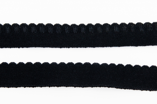 Preview: Elastisches Falzgummi Bögen schwarz (1 m)