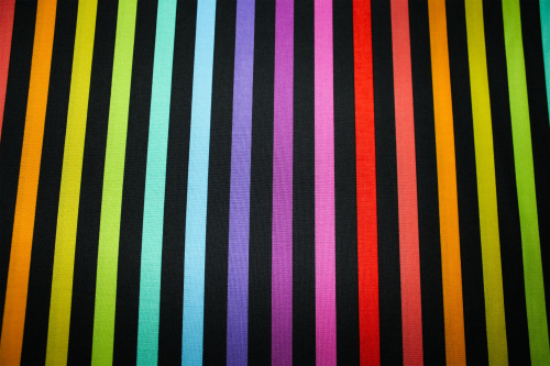 Preview: Designerbaumwolle Tula Pink Graywork True Colors Disco Stripe (10 cm)