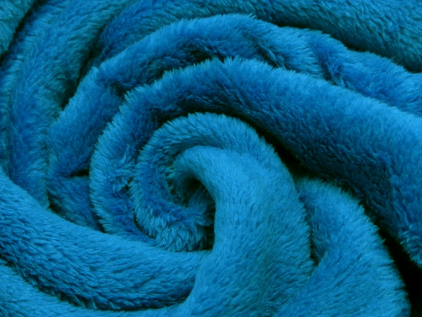 Wellnessfleece kräftiges türkis (10 cm)