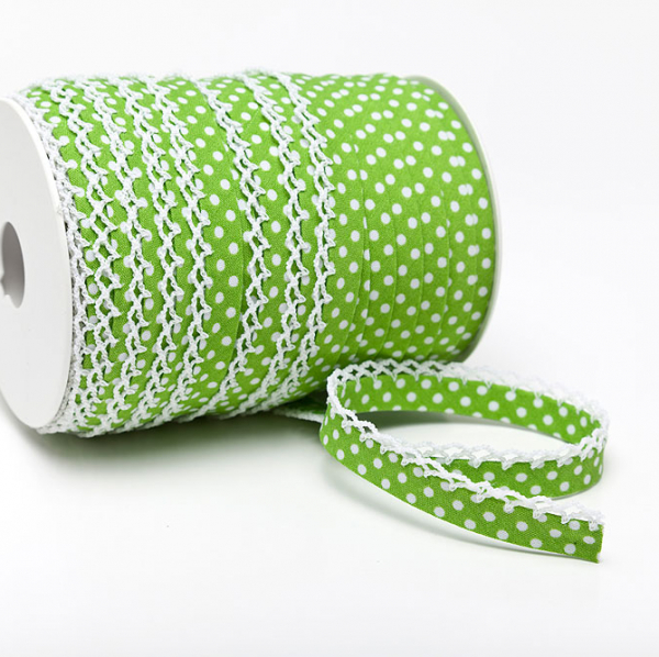 Schrägband Häkelborte hellgrün mit weißen Punkten (1 m)