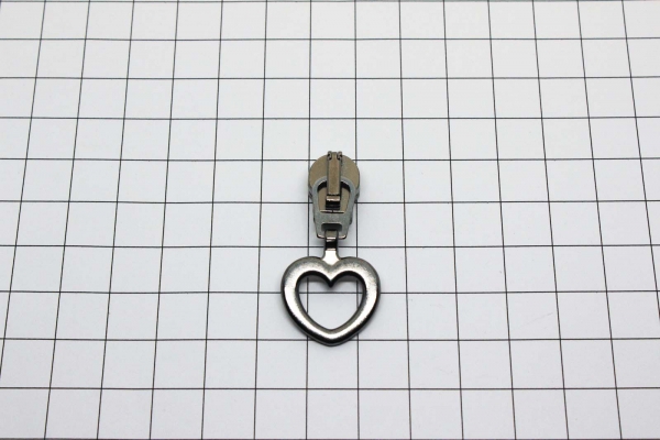 Automatik-Schieber mit Anhänger Herz titan