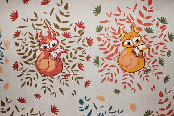 Designer-Baumwollstoff Foxes in Fall (10 cm)