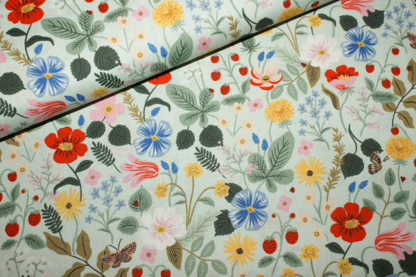 Designer- Baumwollstoff Strawberry Fields mint (10 cm)