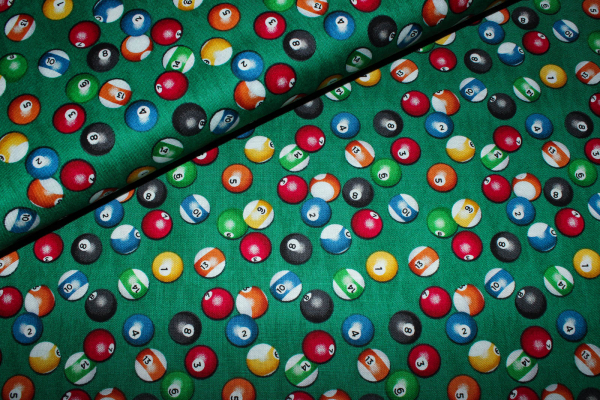 Designer-Baumwollstoff Man Cave Billiardkugeln (10 cm)