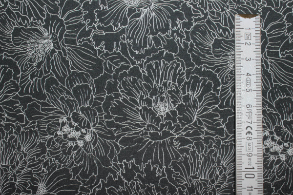 Baumwolle Emilie Flowers dunkelgrau (10 cm)