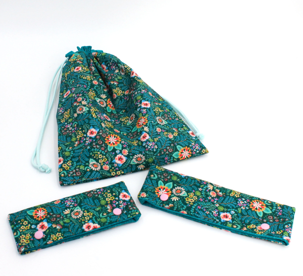 Projektbeutel / Handarbeitsbeutel mit Kordel Faraway Florals cypress
